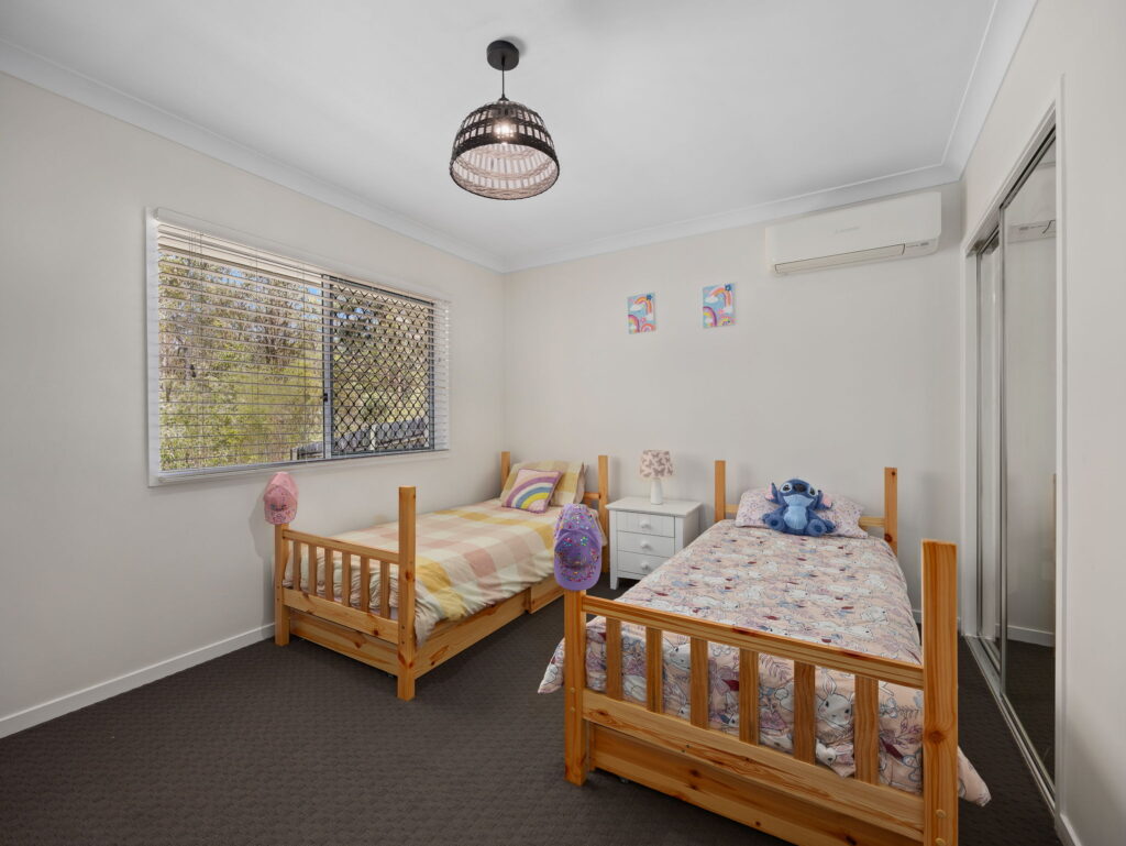19 Kondalilla Crescent, Springfield Lakes, QLD 4300