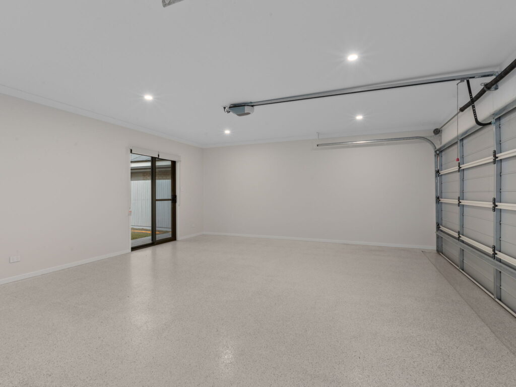 6 Condamine Way, Plainland, QLD 4341
