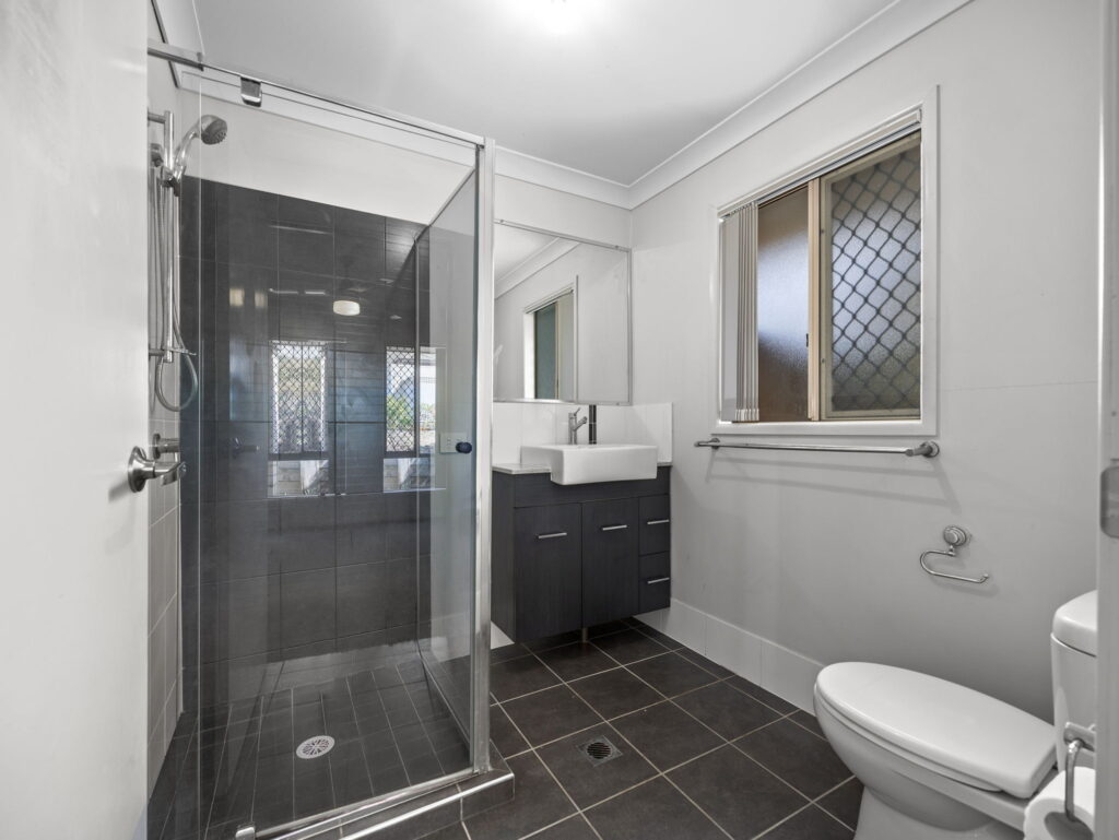6A Cheihk Crescent, Collingwood Park QLD 4301