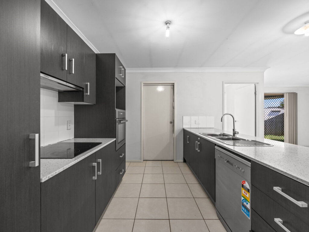 6A Cheihk Crescent, Collingwood Park QLD 4301