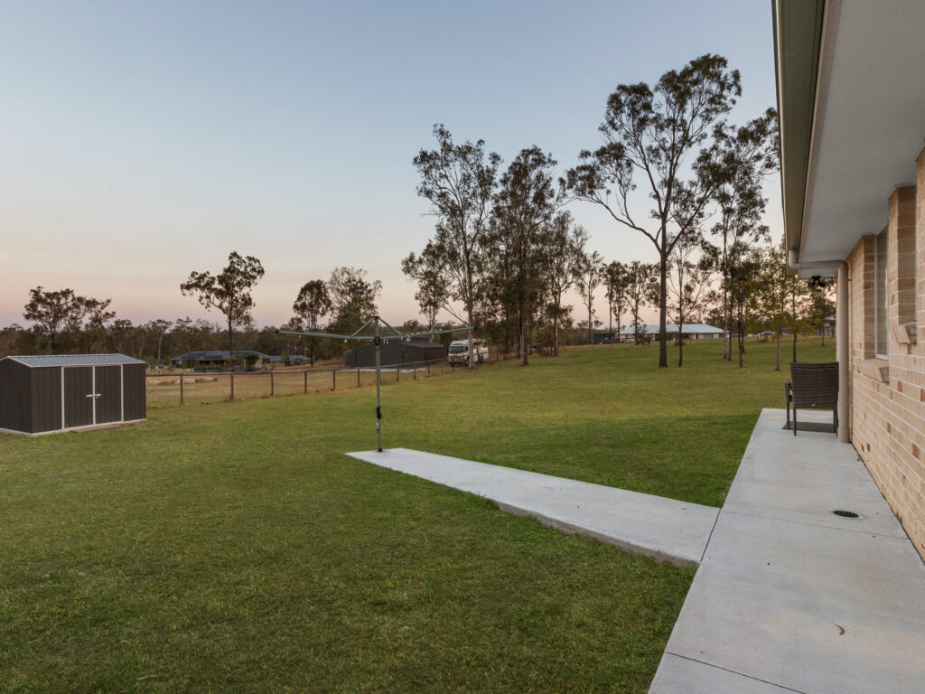 13 Poinciana Avenue, Rifle Range, QLD 4311