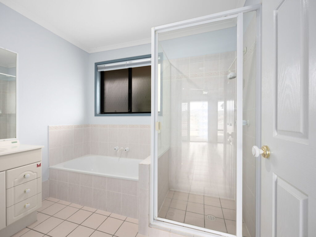 25 Nautilus Close, Karalee, QLD 4306