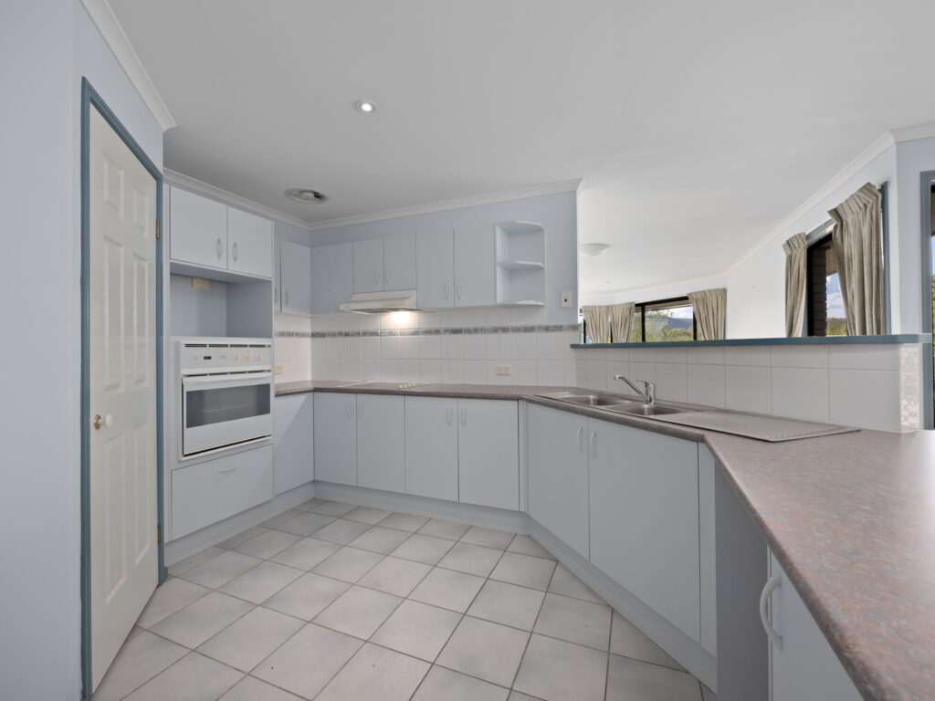 25 Nautilus Close, Karalee, QLD 4306
