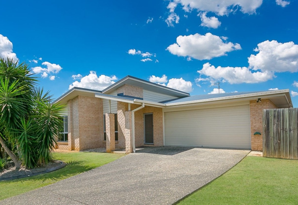 72 Sarah Drive, Yamanto, QLD 4305