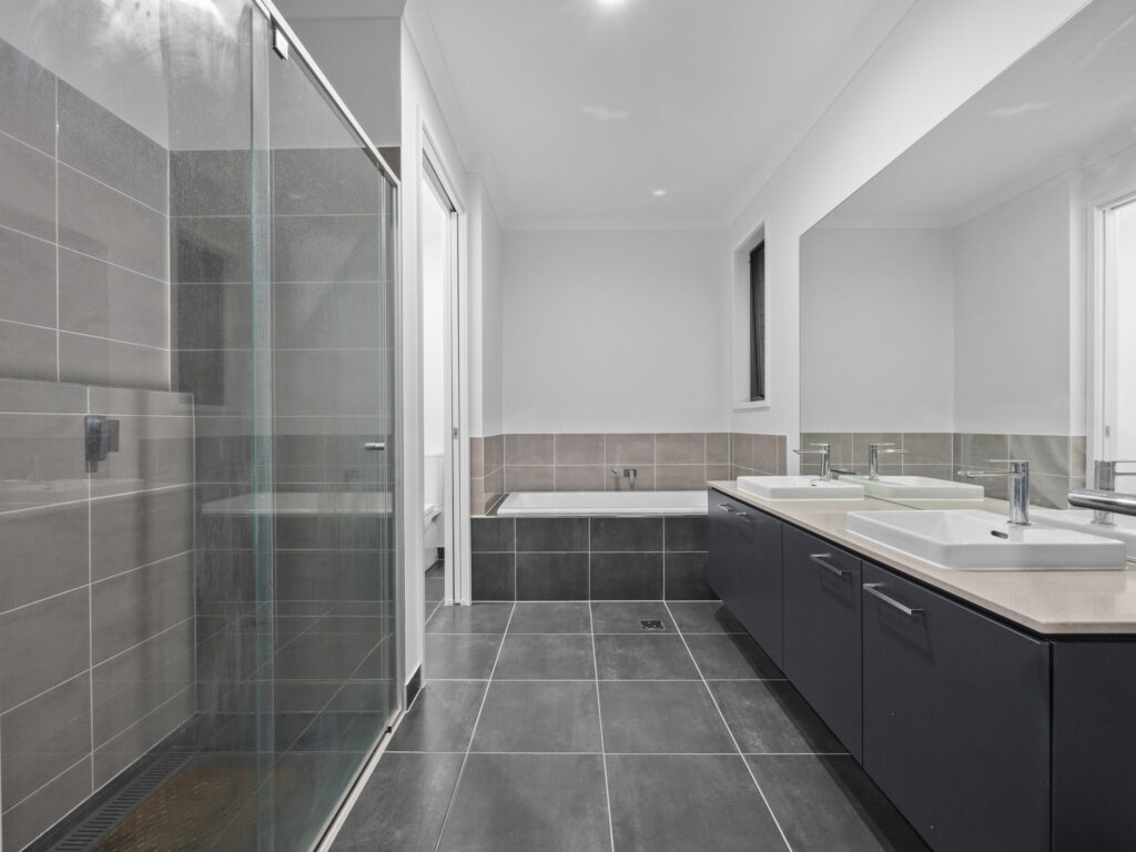 1 Soapberry Circuit, Collingwood Park, QLD 4301