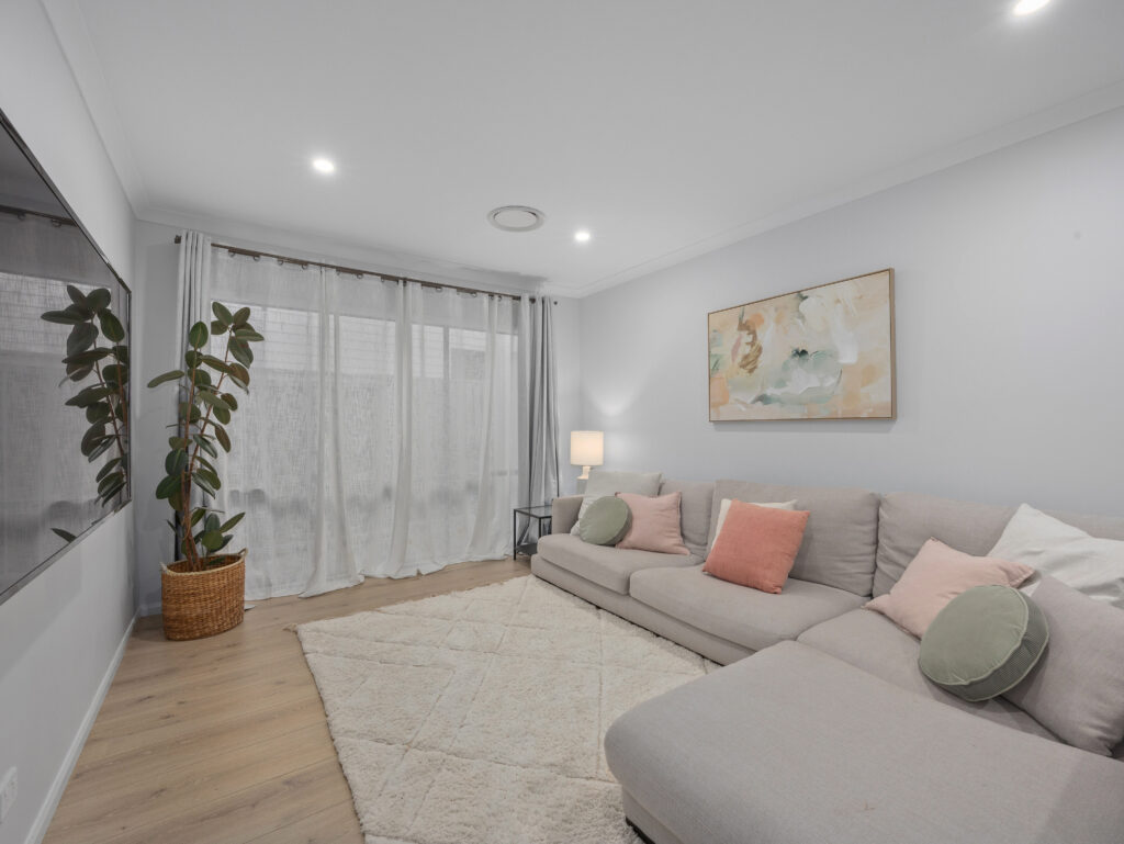 11 Raynuha Way, Brookwater, QLD 4300
