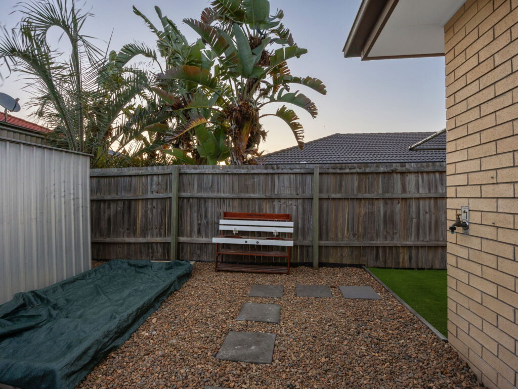 8 Earlwood Court, Raceview, QLD 4305