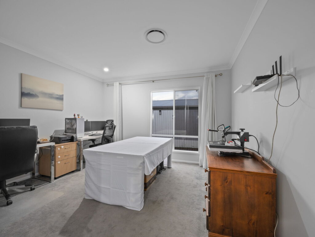 68 Sunbird Drive, Redbank Plains, QLD 4301
