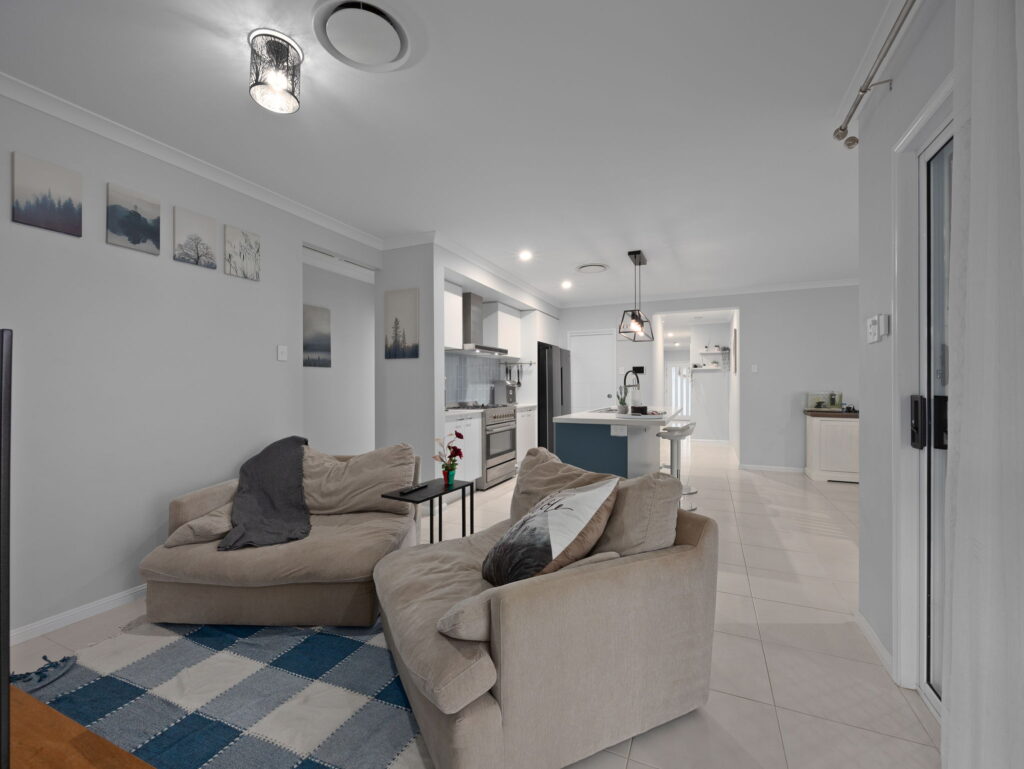 68 Sunbird Drive, Redbank Plains, QLD 4301