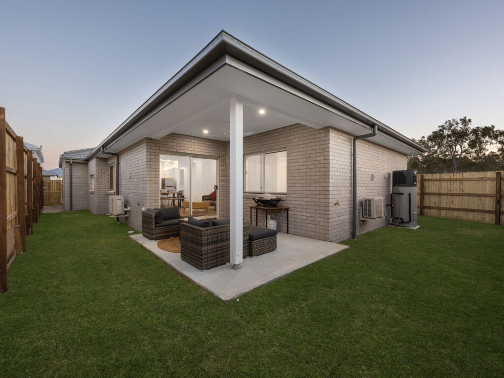 33 Foliage Street, Greenbank, QLD 4124