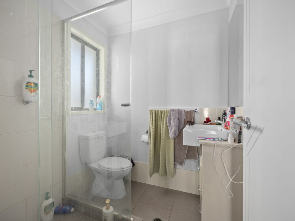 33 Ada Street, Leichhardt, QLD 4305