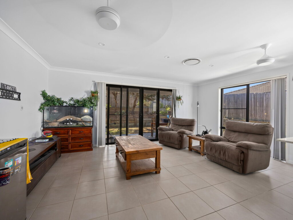 33 Ada Street, Leichhardt, QLD 4305