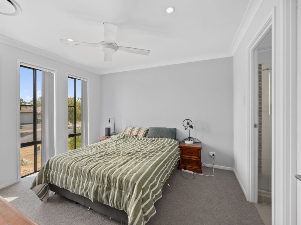 33 Ada Street, Leichhardt, QLD 4305