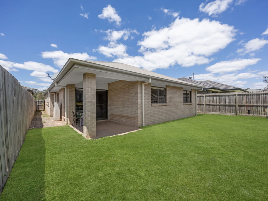 25 Maudsley Crescent, Collingwood Park QLD 4301