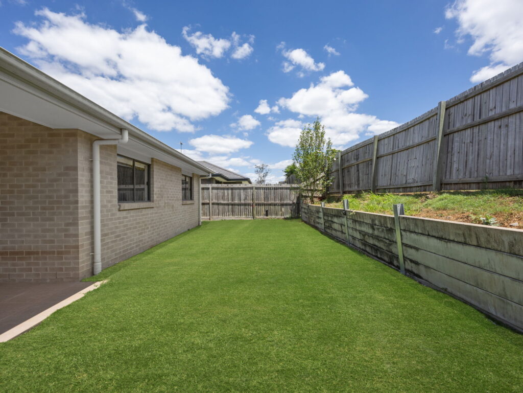 25 Maudsley Crescent, Collingwood Park QLD 4301