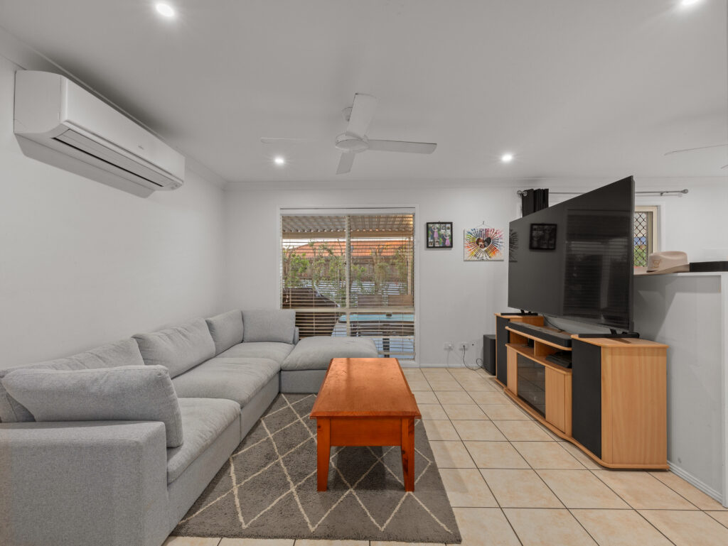 9 Jimbour Court, Brassall, QLD 4305