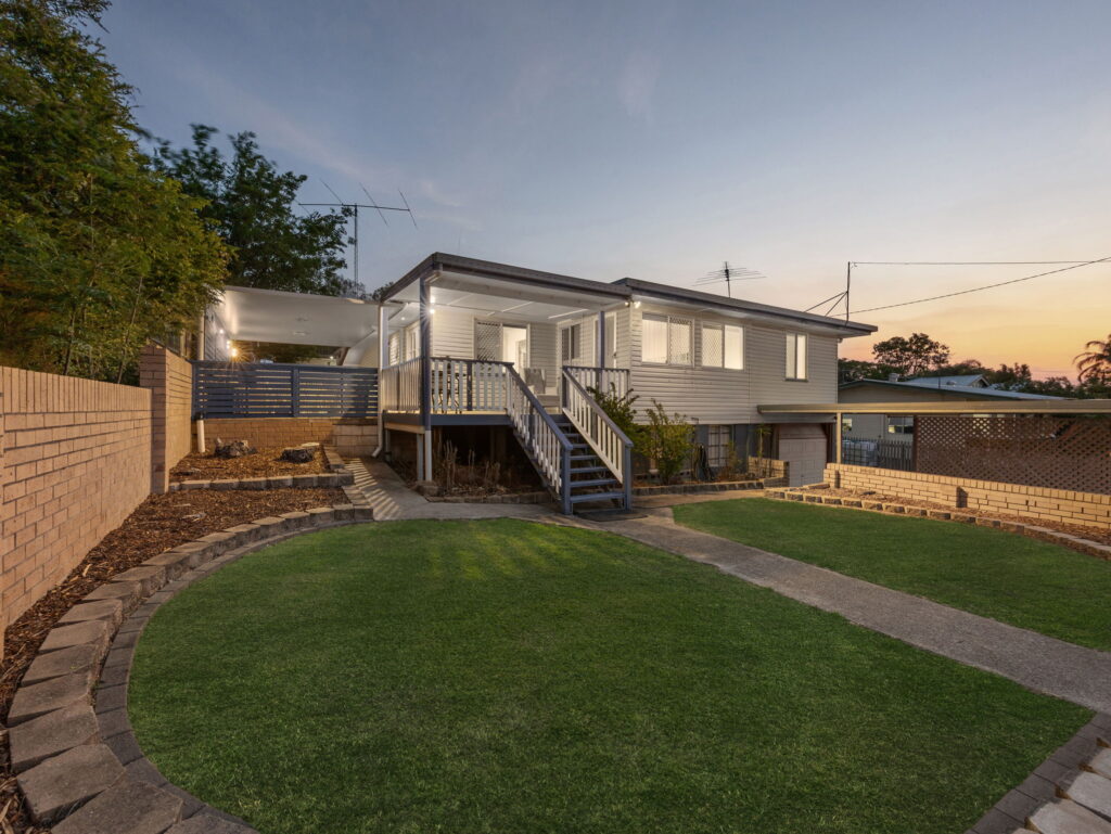4 Berry Street, Churchill, QLD 4305