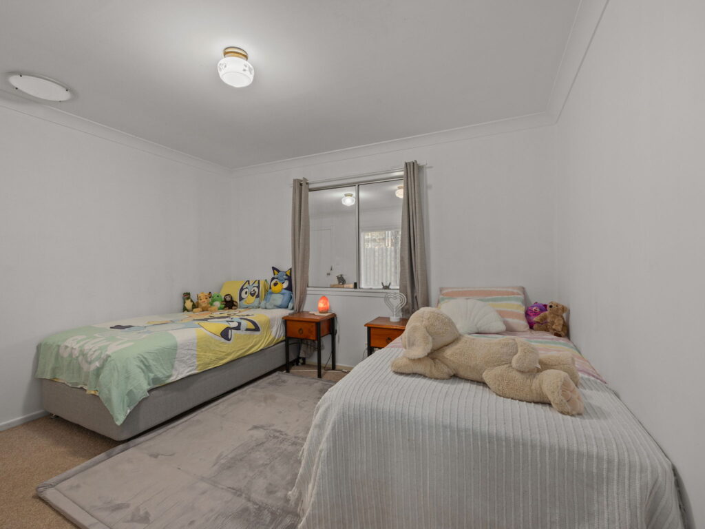 4 Berry Street, Churchill, QLD 4305