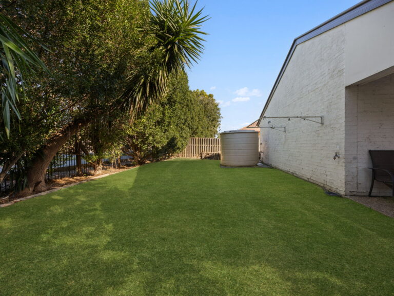 51 Harold Reinhardt Drive, Redbank Plains, QLD 4301