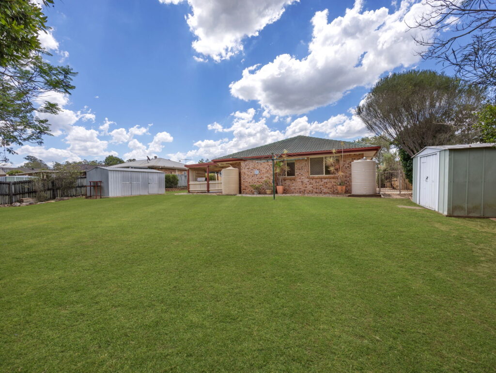 106 Equestrian Drive, Yamanto, QLD 4305
