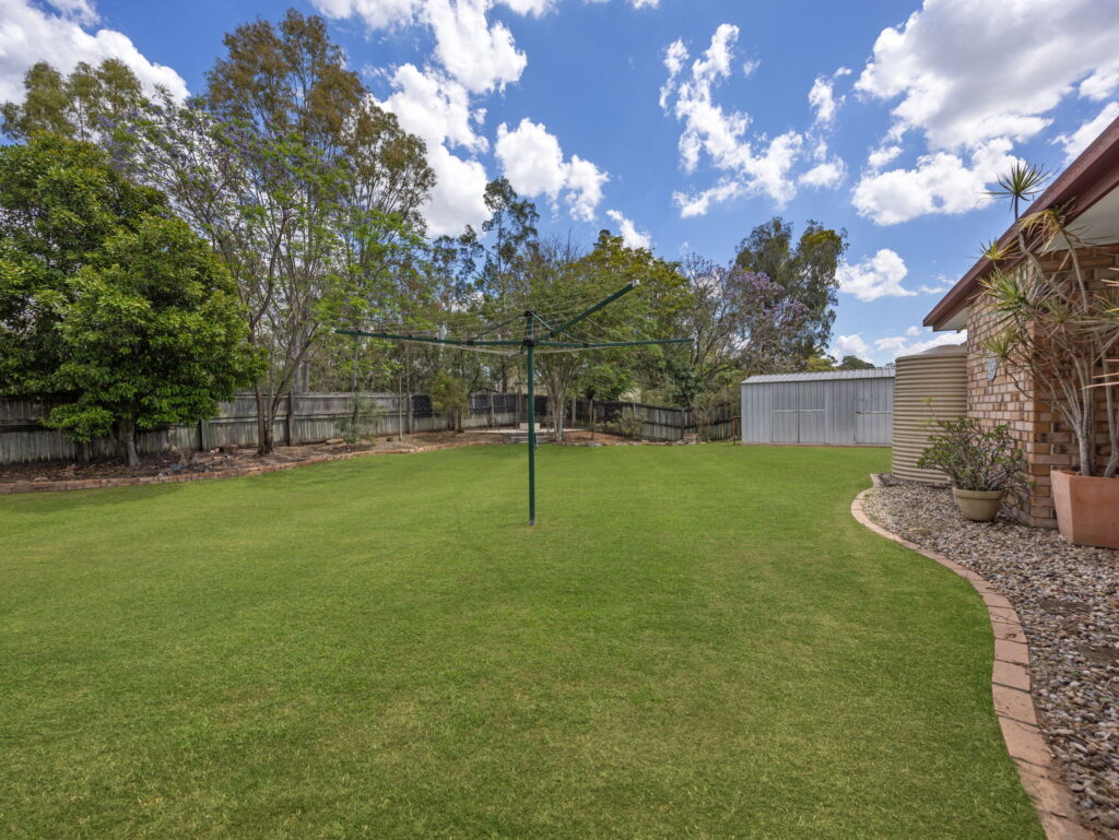 106 Equestrian Drive, Yamanto, QLD 4305
