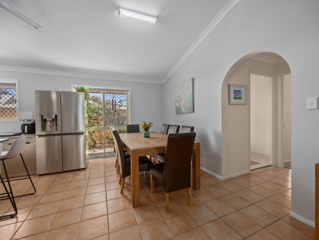 106 Equestrian Drive, Yamanto, QLD 4305
