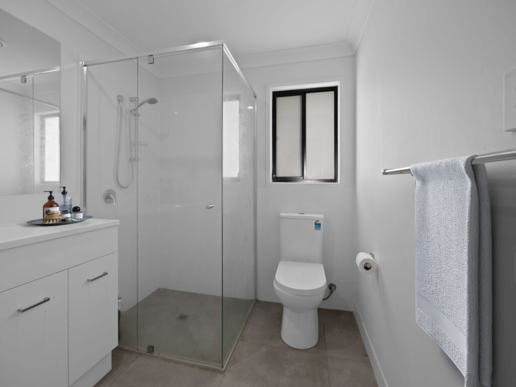 33 Wood Drive, Redbank Plains, QLD 4301