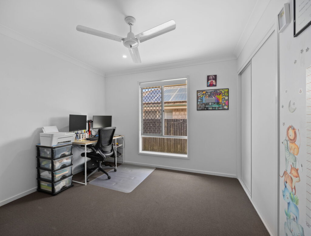 9 Myrtle Street, Deebing Heights, QLD 4306