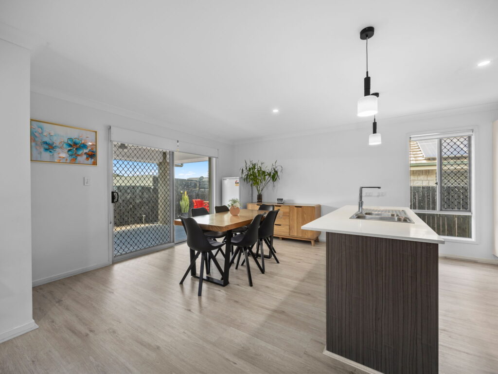 9 Myrtle Street, Deebing Heights, QLD 4306