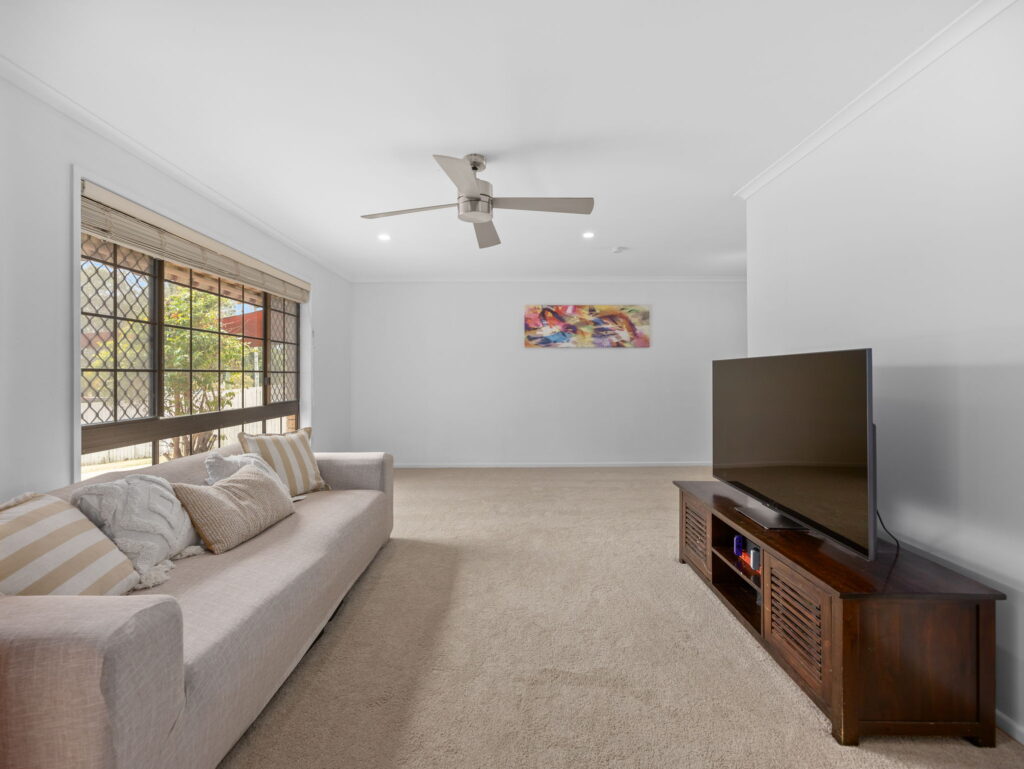 63 Wilson Drive, Camira, QLD 4300