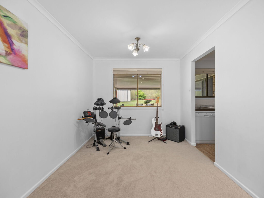 63 Wilson Drive, Camira, QLD 4300