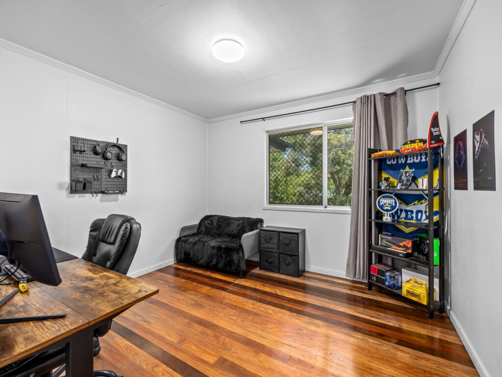 13 Tiemens Street, Gailes, QLD 4300