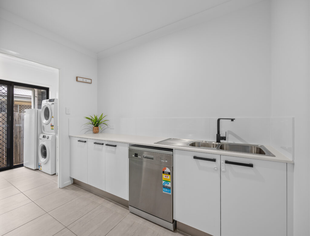 7 Otto Street, Walloon, QLD 4306