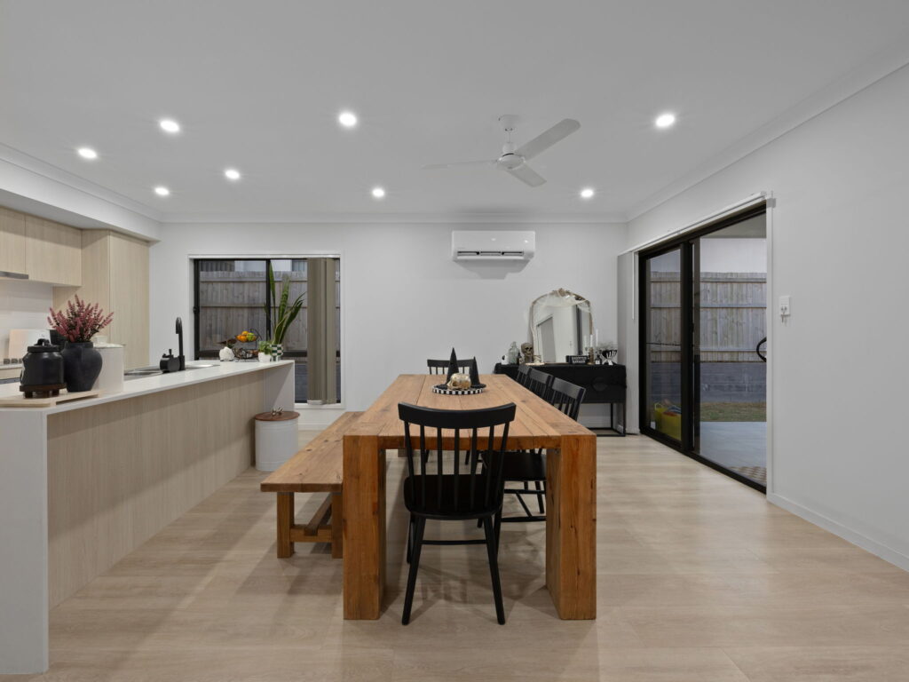 23 Angelsea Street, Greenbank, QLD 4124