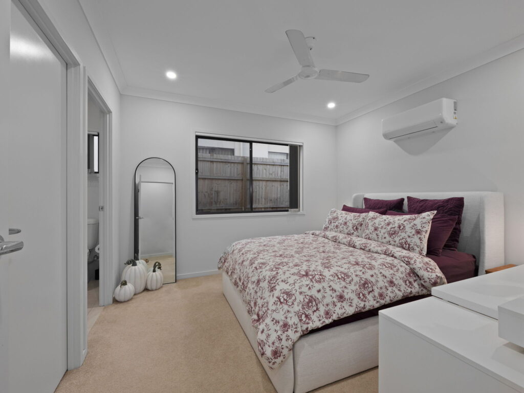 23 Angelsea Street, Greenbank, QLD 4124