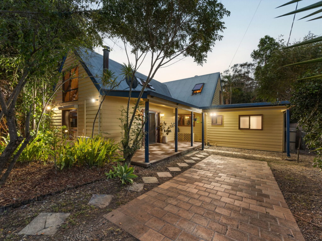 21 Cudgee Street, Redbank Plains, QLD 4301