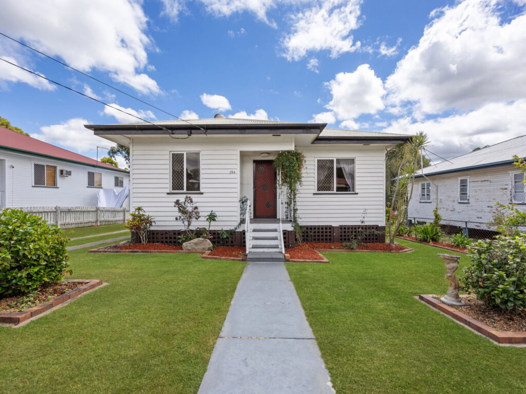 194 Glebe Road, Booval, QLD 4304