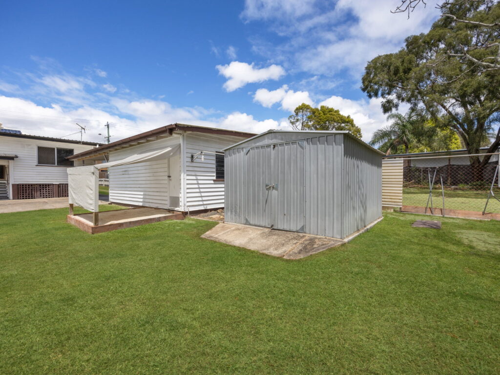 194 Glebe Road, Booval, QLD 4304