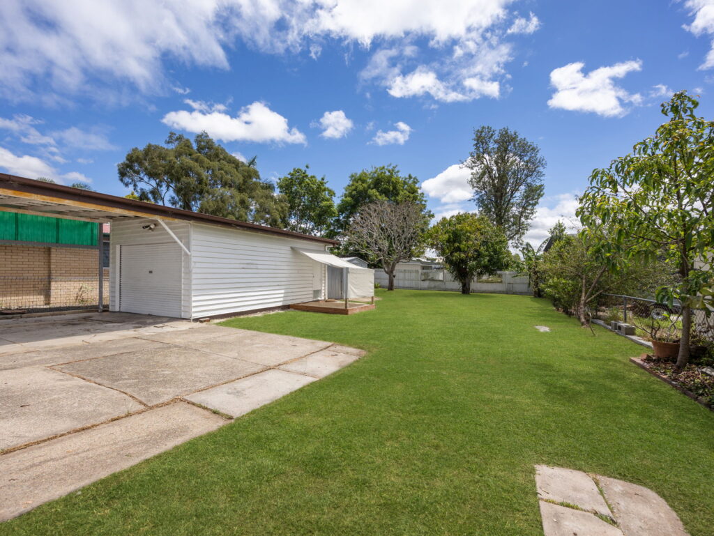194 Glebe Road, Booval, QLD 4304