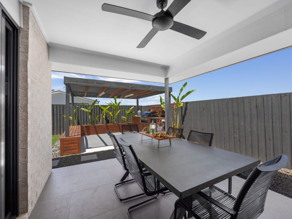 25 William Street, Deebing Heights QLD 4306
