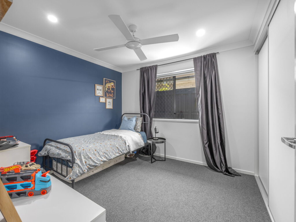 25 William Street, Deebing Heights QLD 4306