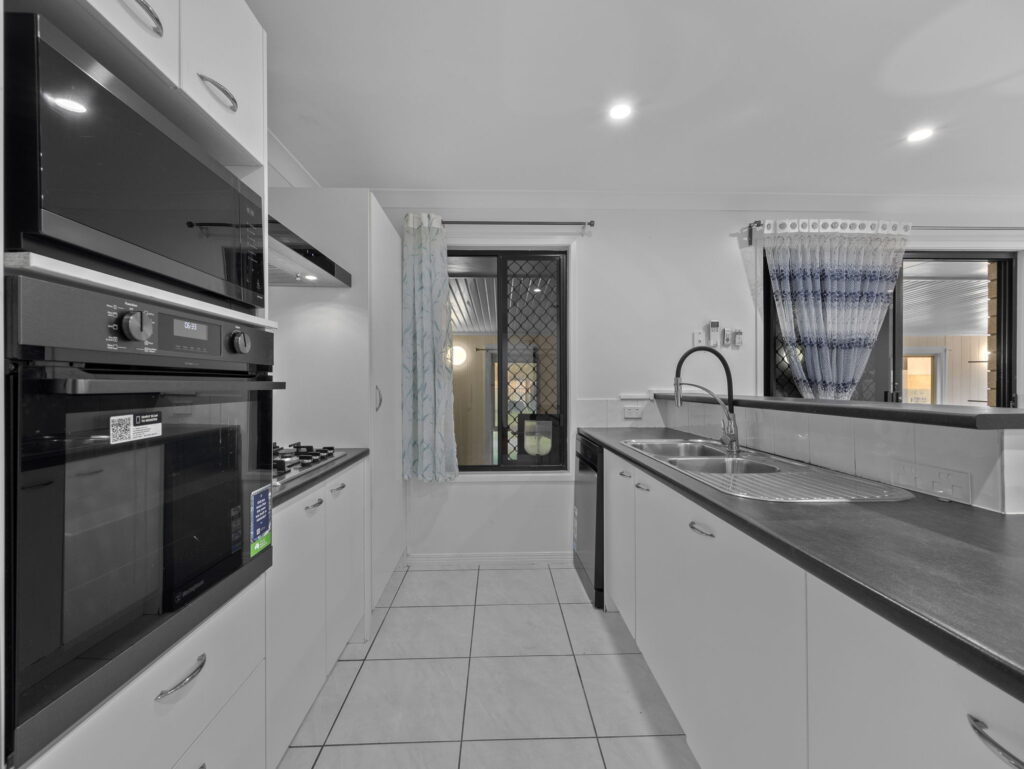 176 First Avenue, Marsden, QLD 4132