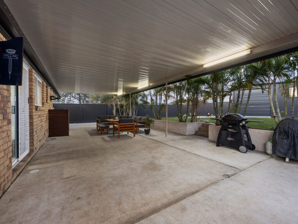 3 Wallace Street, Flinders View, QLD 4305