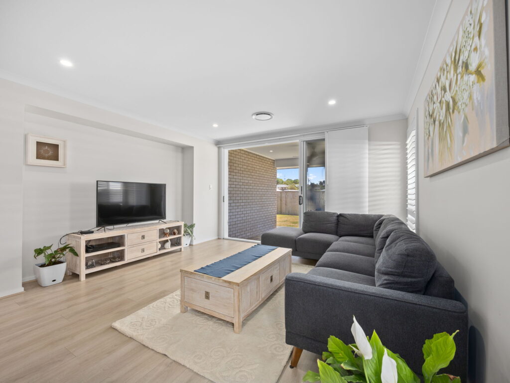 4 Bellflower Street, Collingwood Park QLD 4301