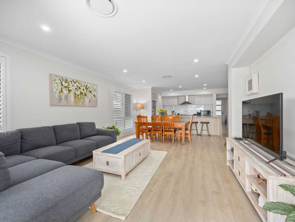 4 Bellflower Street, Collingwood Park QLD 4301