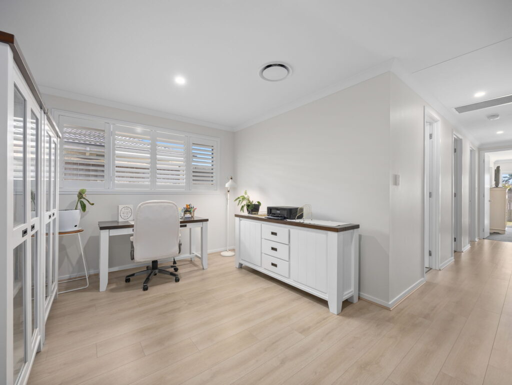4 Bellflower Street, Collingwood Park QLD 4301