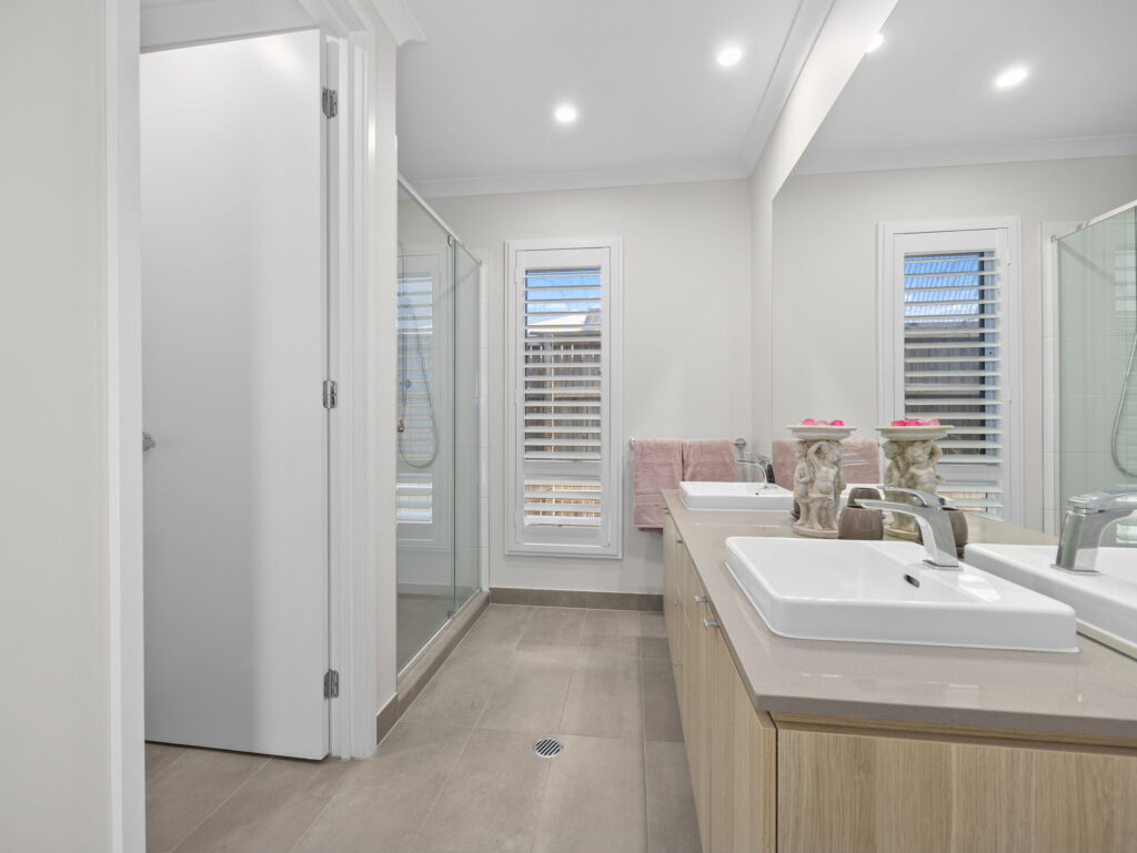 4 Bellflower Street, Collingwood Park QLD 4301