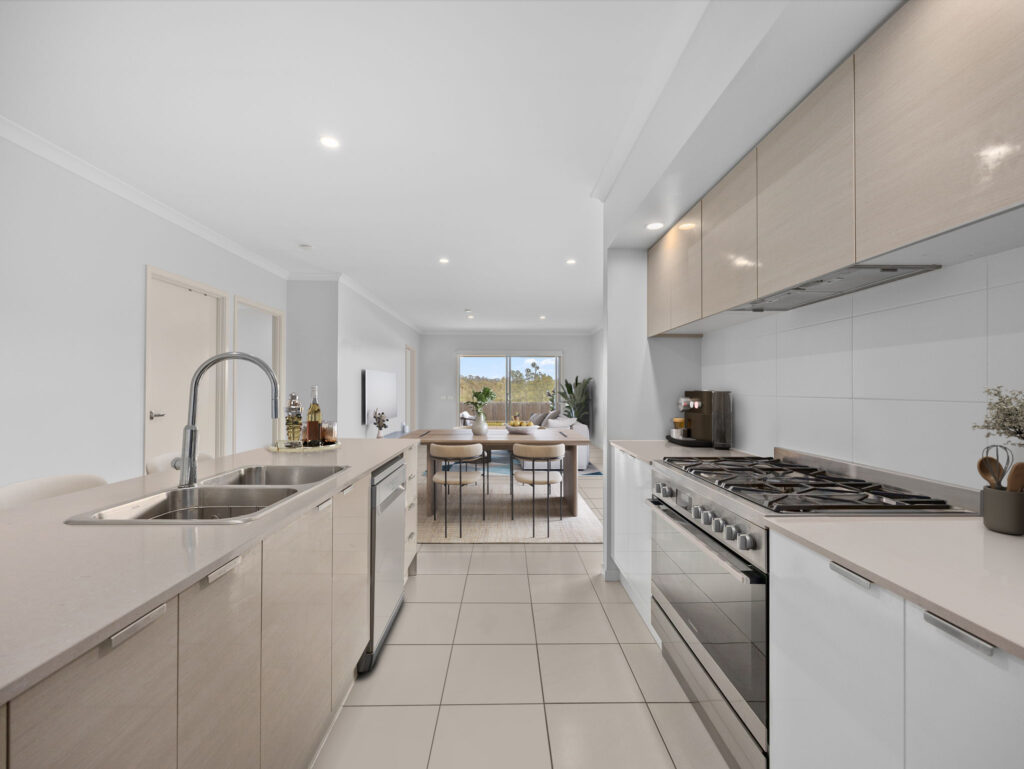 32 Cambridge Way, Ripley, QLD 4306