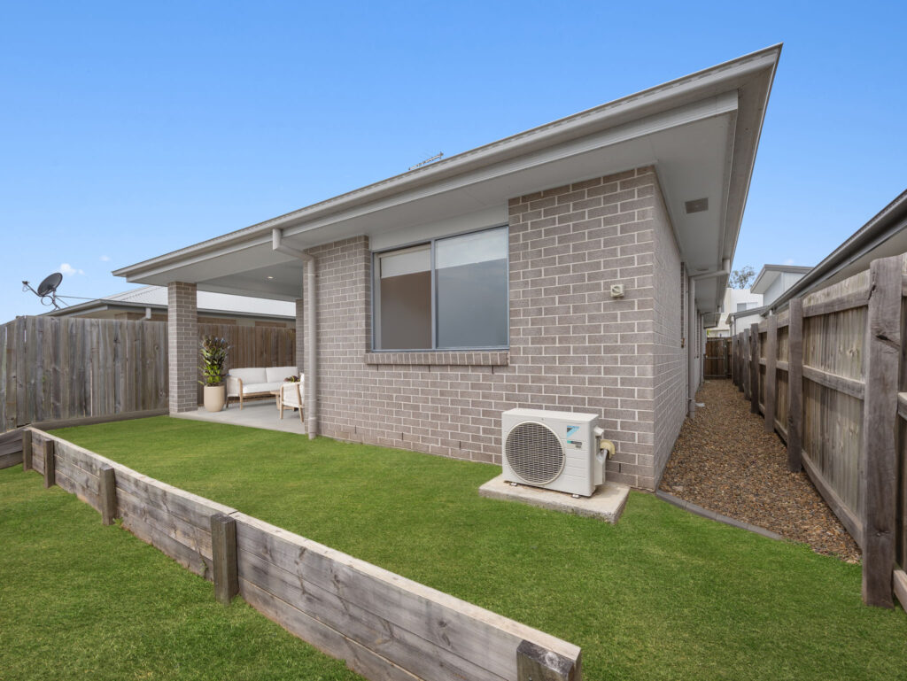 32 Cambridge Way, Ripley, QLD 4306