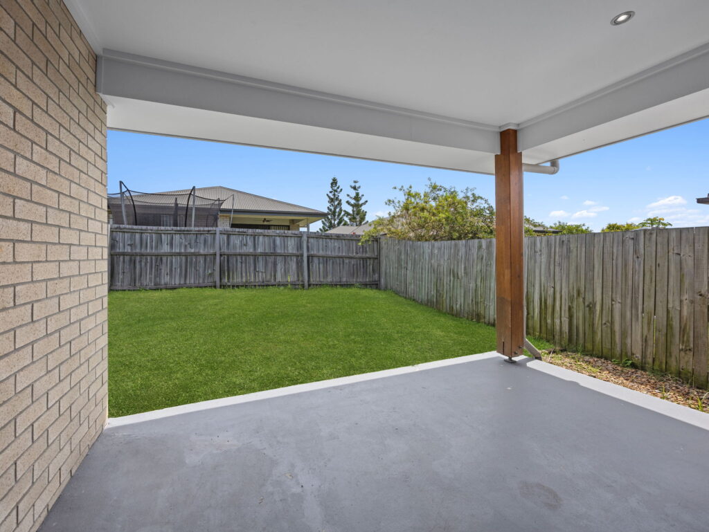 21 Drewett Avenue, Redbank Plains, QLD 4301